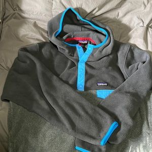 Mens Patagonia fleece with hood! XL